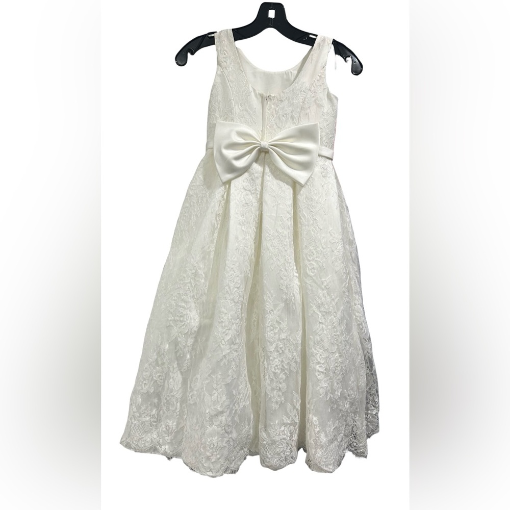 David's Bridal Girls Lace Flower Girl Dress Ivory Size 8 Formal NWT Wedding Bow - Picture 6 of 11